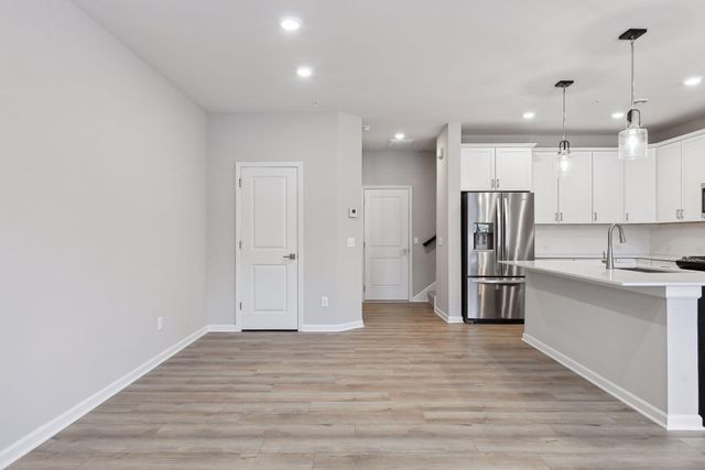 2438 Blossom Circle N, Long Lake, MN 55356