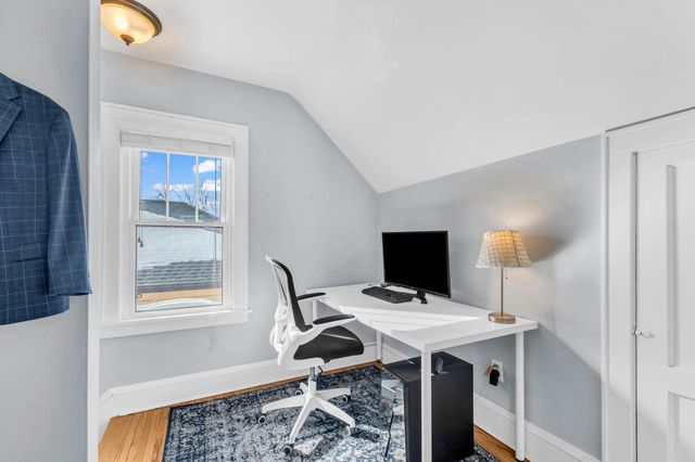 1160 James Avenue, Saint Paul, MN 55105