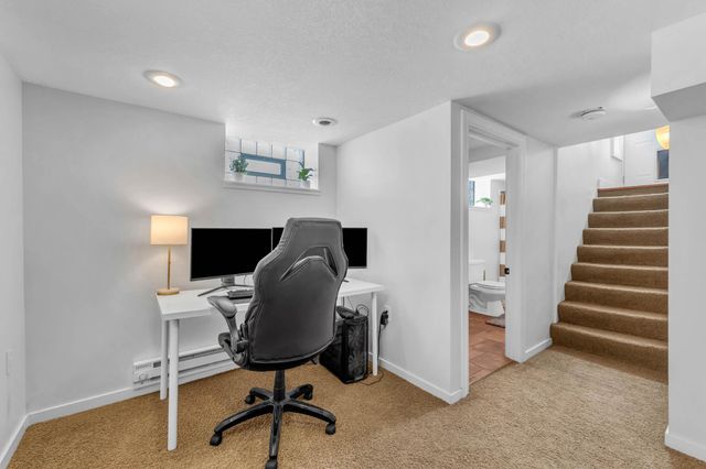 1160 James Avenue, Saint Paul, MN 55105