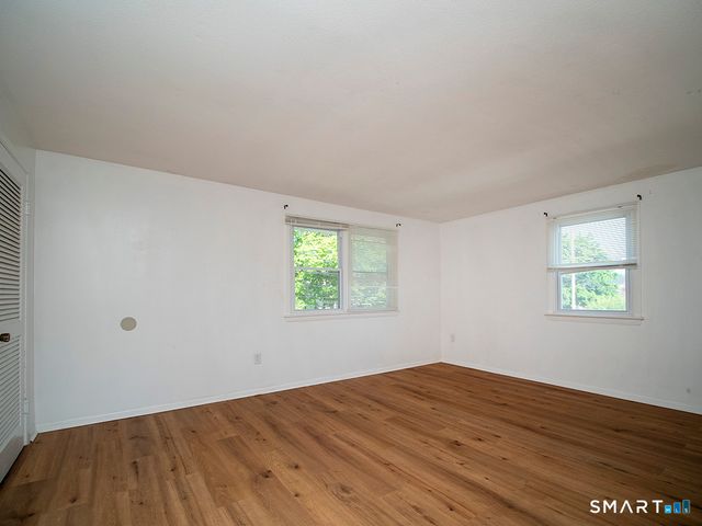 38 Mettler Street, Woodbridge, CT 06525