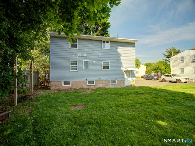 38 Mettler Street, Woodbridge, CT 06525