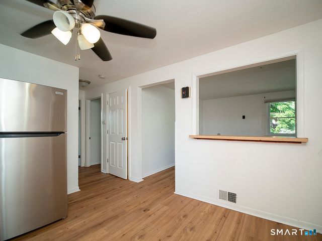 38 Mettler Street, Woodbridge, CT 06525