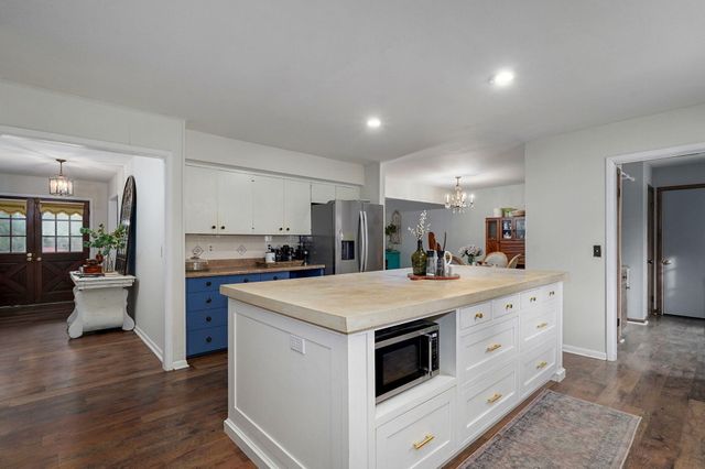 339 S Cedarbrook, Monett, MO 65708