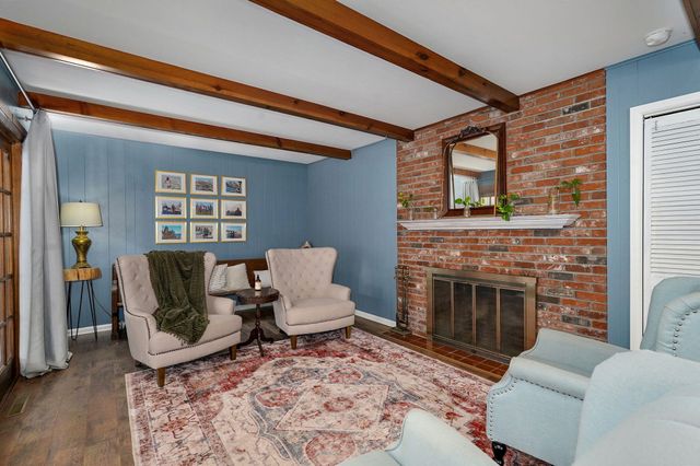 339 S Cedarbrook, Monett, MO 65708