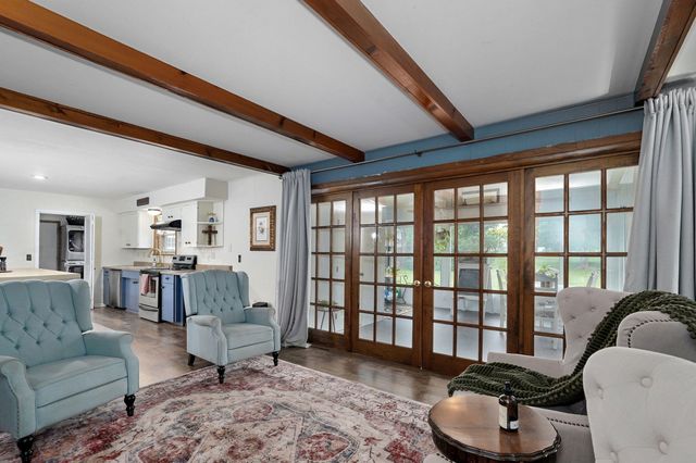 339 S Cedarbrook, Monett, MO 65708