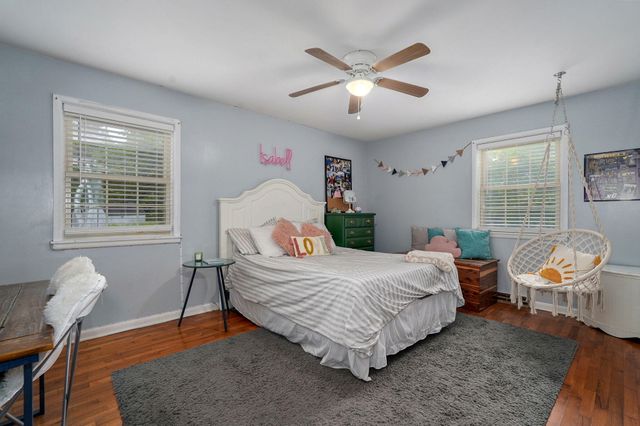 339 S Cedarbrook, Monett, MO 65708