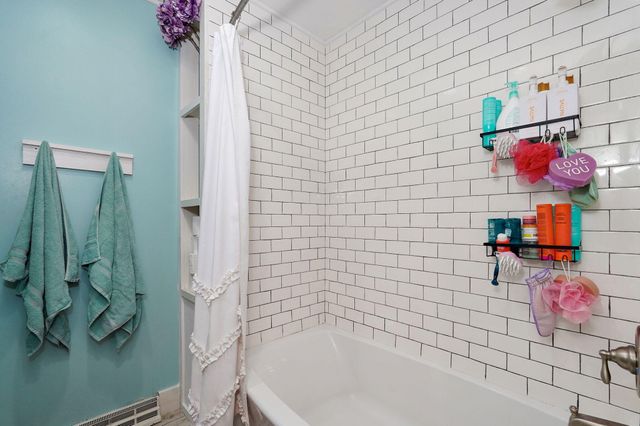 339 S Cedarbrook, Monett, MO 65708