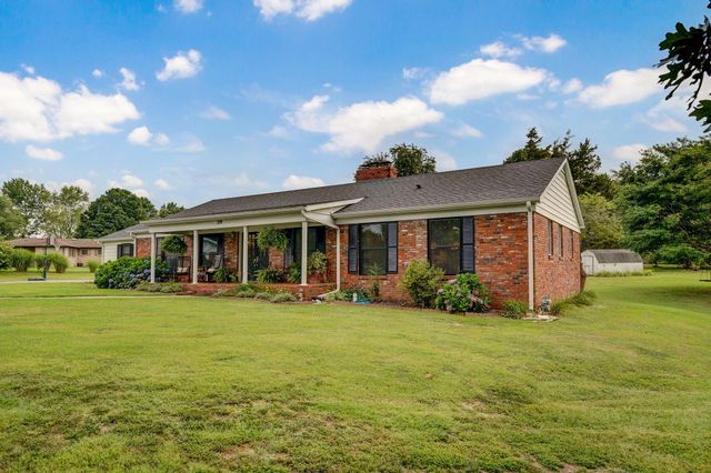 339 S Cedarbrook, Monett, MO 65708