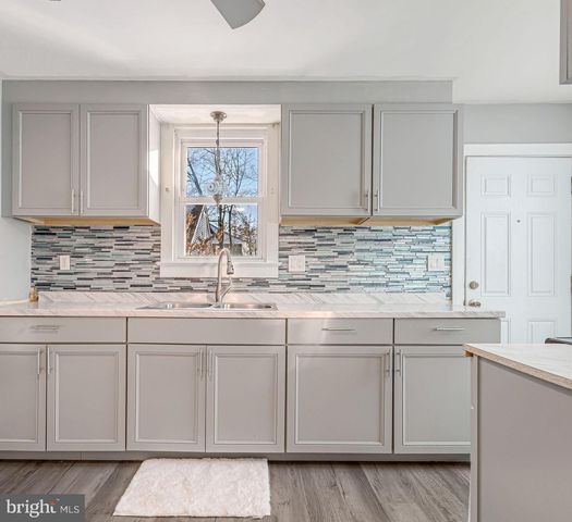 516 N WEST AVE, Vineland, NJ 08360
