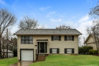 917 Montclair Drive, Garland, TX 75040