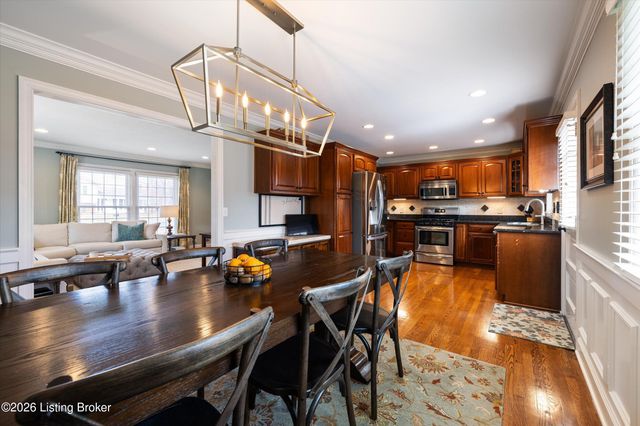 9820 Tiverton Way, Louisville, KY 40242