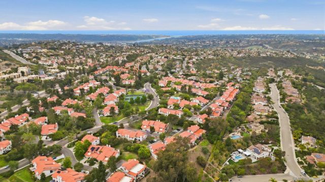 6540 Corte Valdez, Carlsbad, CA 92009