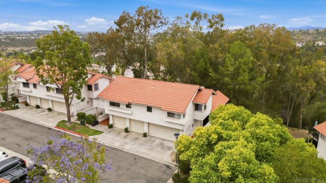 6540 Corte Valdez, Carlsbad, CA 92009