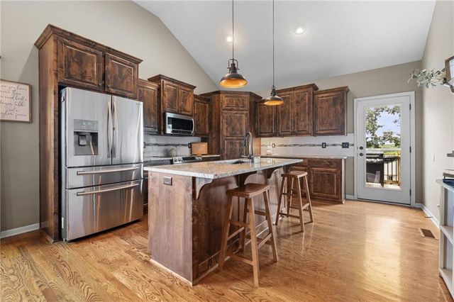 115 E Maple Street, Lone Jack, MO 64070