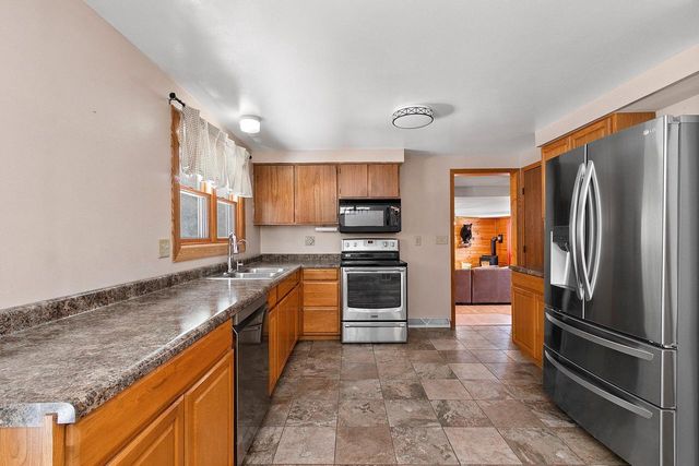 13725 Jambo Creek ROAD, Mishicot, WI 54228