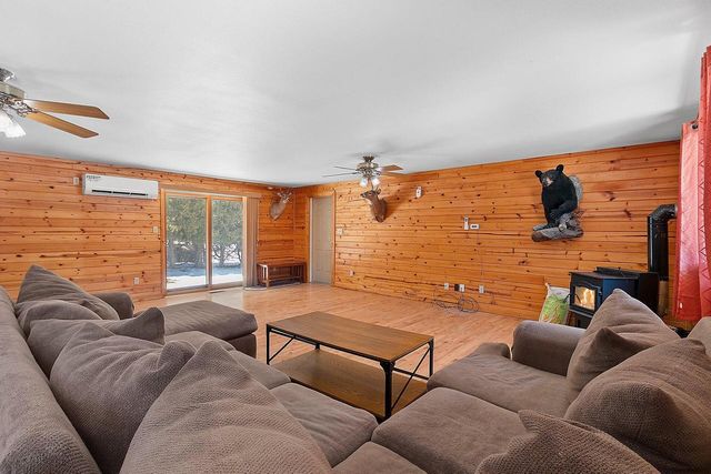 13725 Jambo Creek ROAD, Mishicot, WI 54228