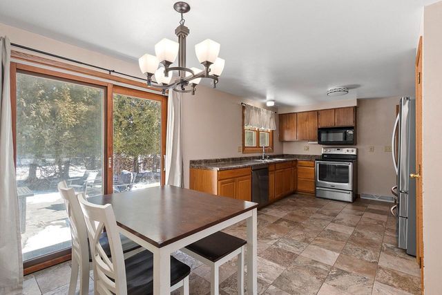 13725 Jambo Creek ROAD, Mishicot, WI 54228