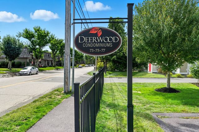 75 Deerwood Dr Unit B, Nashua, NH 03063