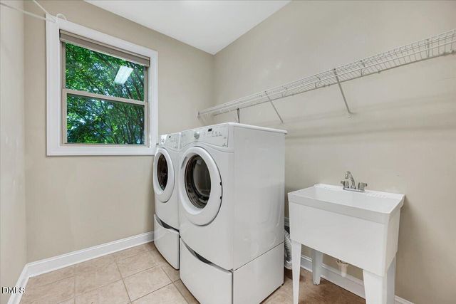 409 Rolling Meadows Lane, Chapel Hill, NC 27517