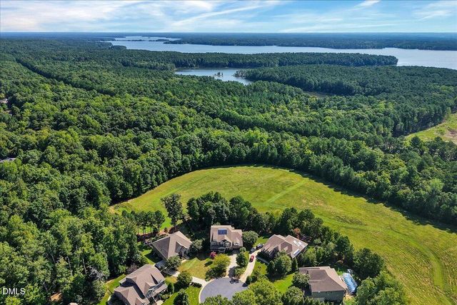 409 Rolling Meadows Lane, Chapel Hill, NC 27517