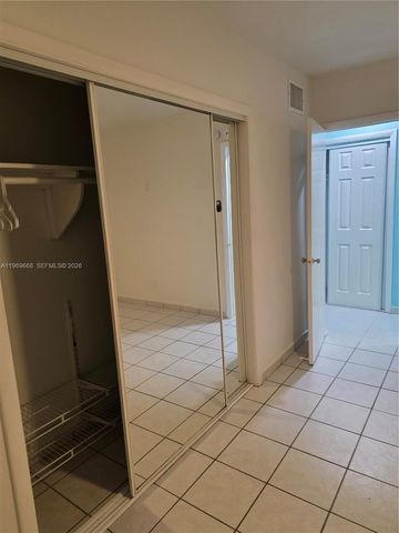 2101 Calais Dr 8, Miami Beach, FL 33141