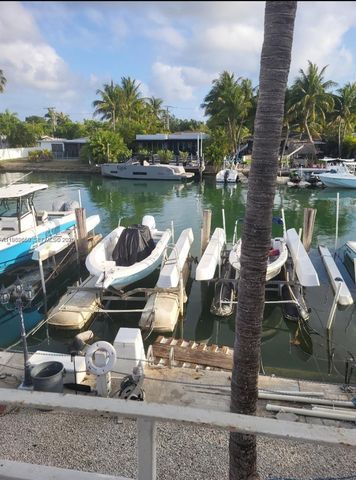 2101 Calais Dr 8, Miami Beach, FL 33141