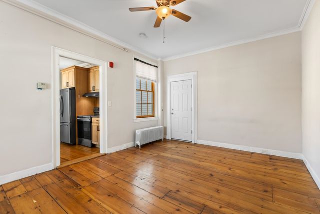 525 Maplewood Ave Apt 9, Portsmouth, NH 03801