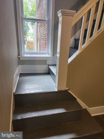 123 WARD AVE, Trenton, NJ 08609