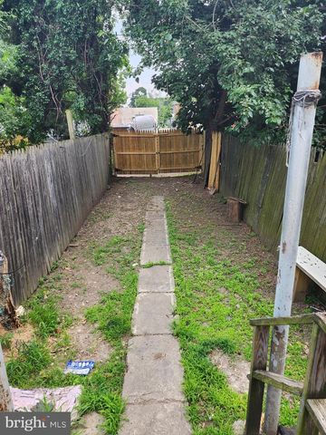 123 WARD AVE, Trenton, NJ 08609
