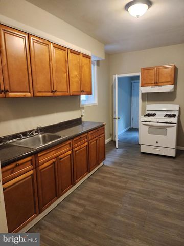 123 WARD AVE, Trenton, NJ 08609