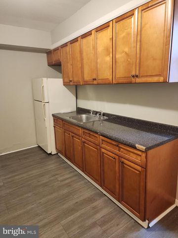 123 WARD AVE, Trenton, NJ 08609