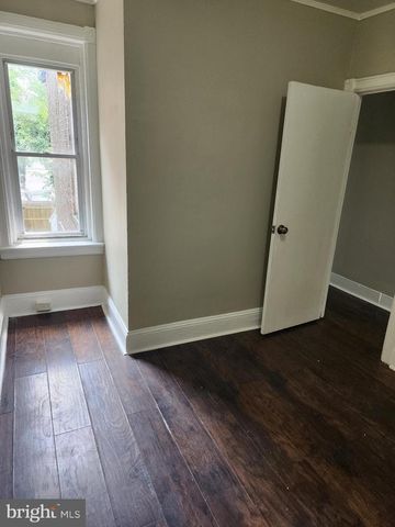 123 WARD AVE, Trenton, NJ 08609