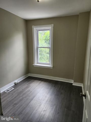 123 WARD AVE, Trenton, NJ 08609