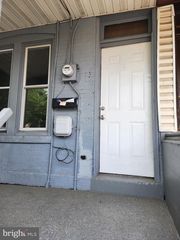 123 WARD AVE, Trenton, NJ 08609