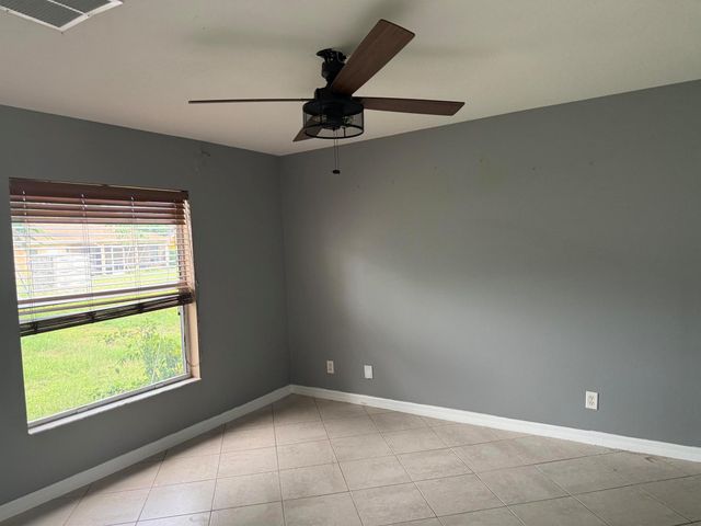 1357 SE Sandia Drive, Port St Lucie, FL 34983