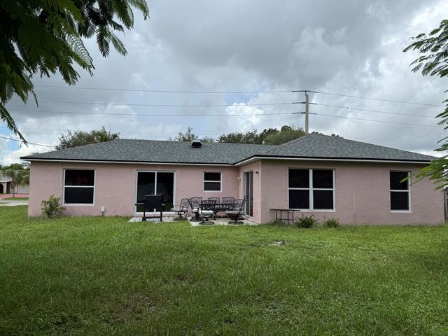 1357 SE Sandia Drive, Port St Lucie, FL 34983
