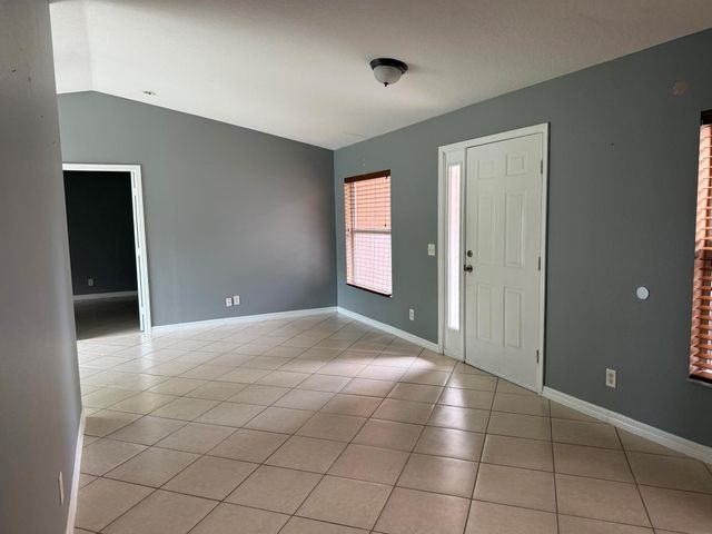 1357 SE Sandia Drive, Port St Lucie, FL 34983