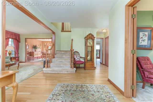 20216 Ellen Drive, Livonia, MI 48152