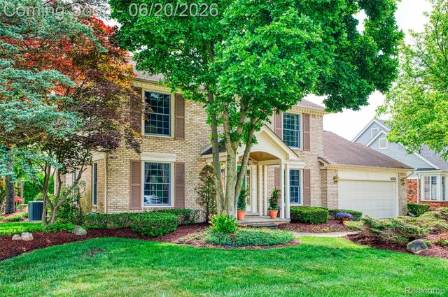 20216 Ellen Drive, Livonia, MI 48152