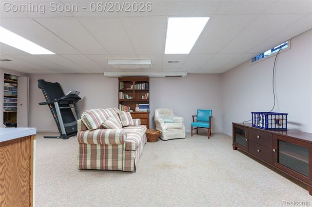 20216 Ellen Drive, Livonia, MI 48152