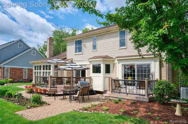 20216 Ellen Drive, Livonia, MI 48152