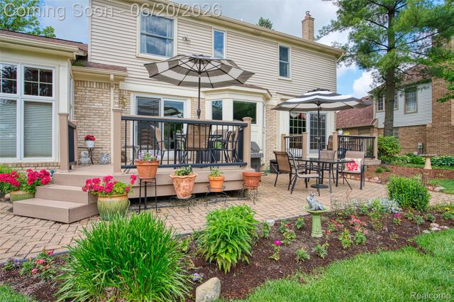 20216 Ellen Drive, Livonia, MI 48152