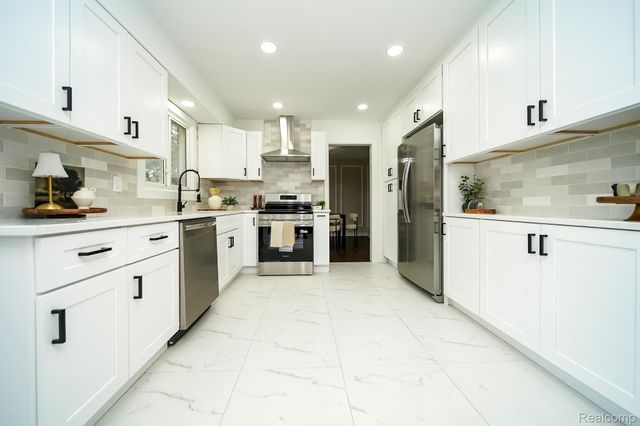 4156 McCandlish Road, Grand Blanc Charter Township, MI 48439