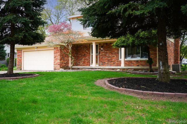 4156 McCandlish Road, Grand Blanc Charter Township, MI 48439