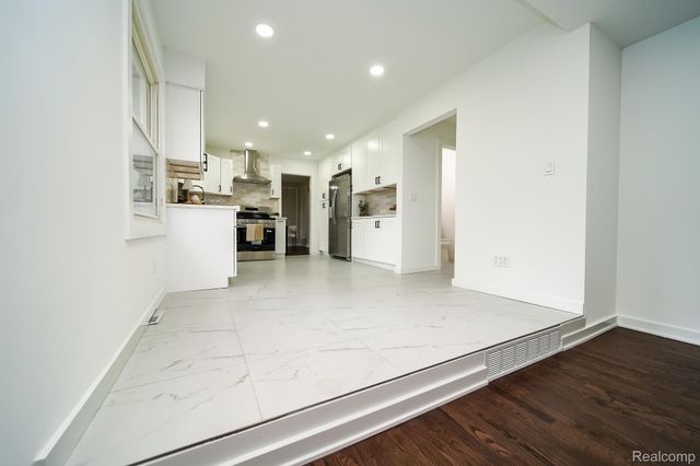 4156 McCandlish Road, Grand Blanc Charter Township, MI 48439