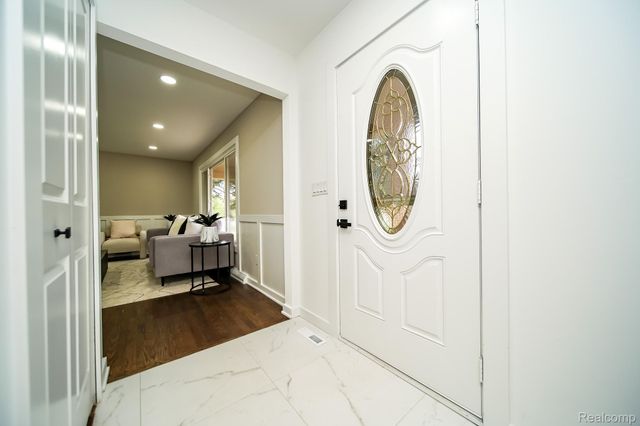 4156 McCandlish Road, Grand Blanc Charter Township, MI 48439