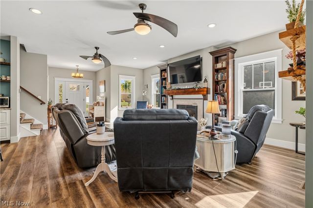 3098 Huntcliffe Road NE, Canton, OH 44721