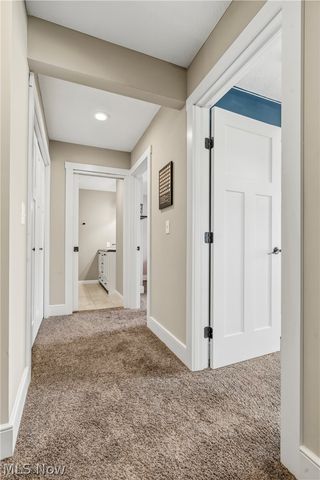 3098 Huntcliffe Road NE, Canton, OH 44721
