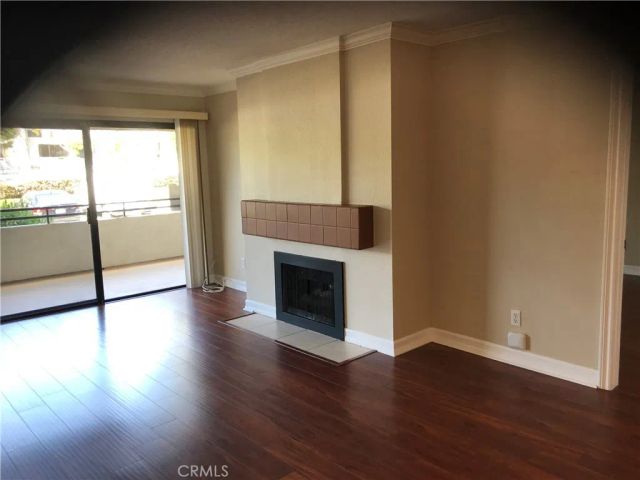 220 NICE LANE 101, Newport Beach, CA 92663