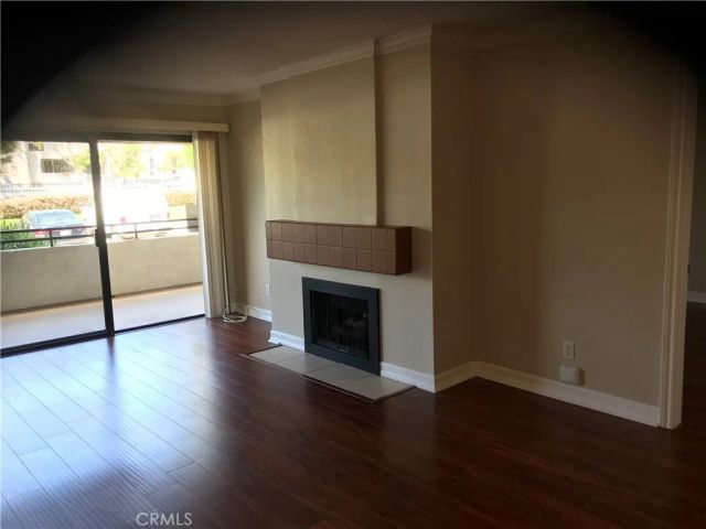 220 NICE LANE 101, Newport Beach, CA 92663